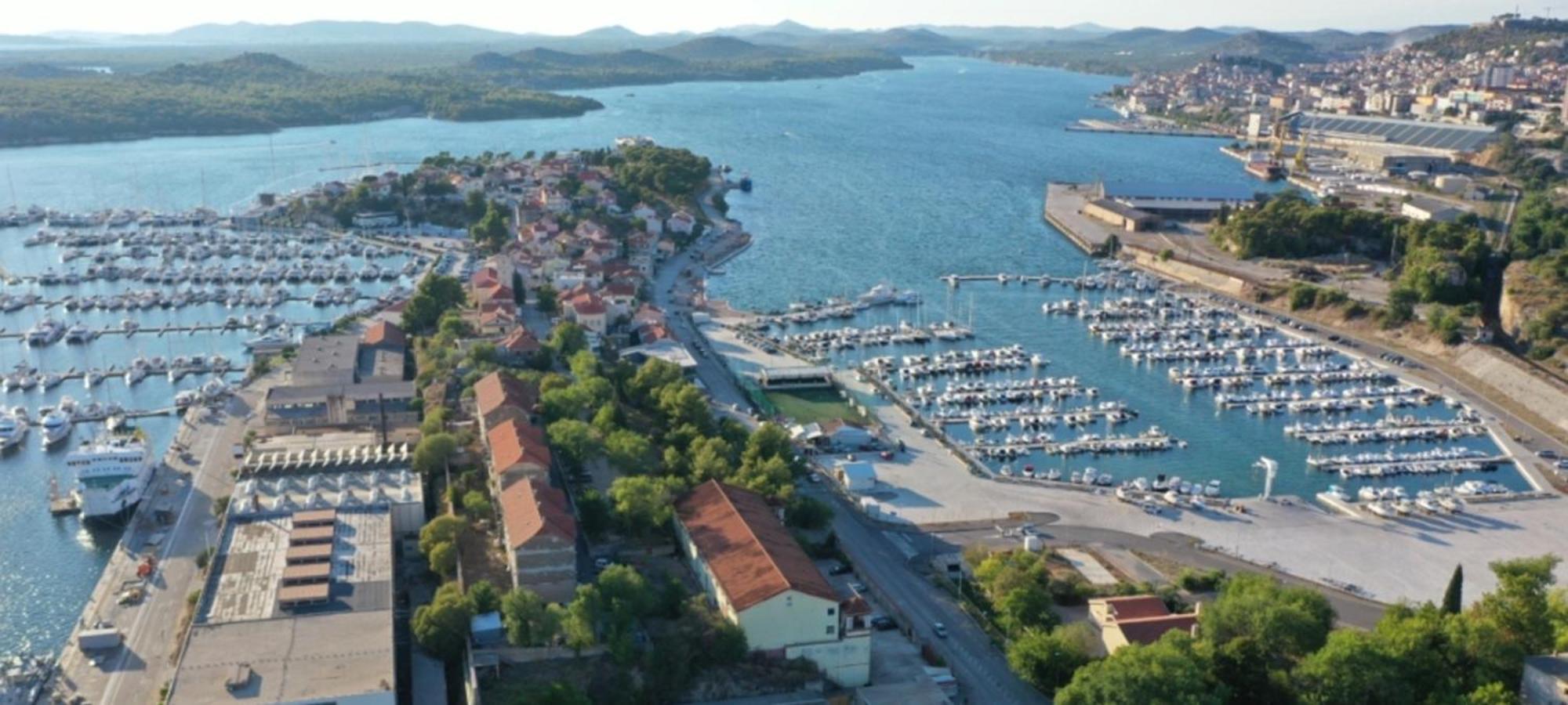 Kuca Za Odmor Eni **** Šibenik Exterior foto